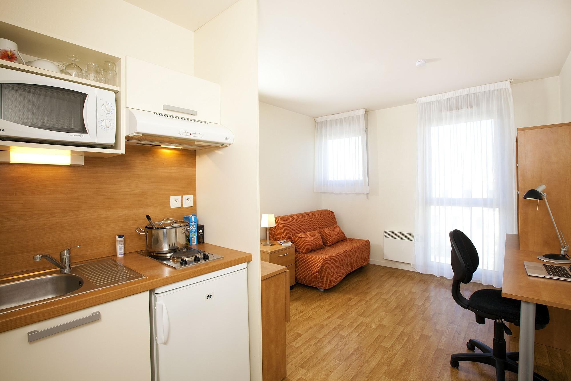 Sejours & Affaires Rennes Longs Champs Aparthotel Exterior foto